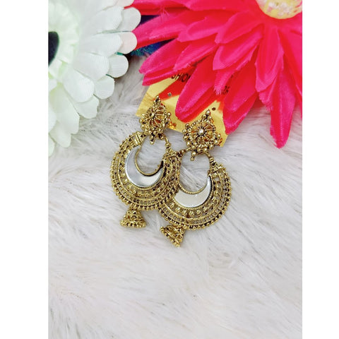 Golden Color Zumka Fancy Earrings: