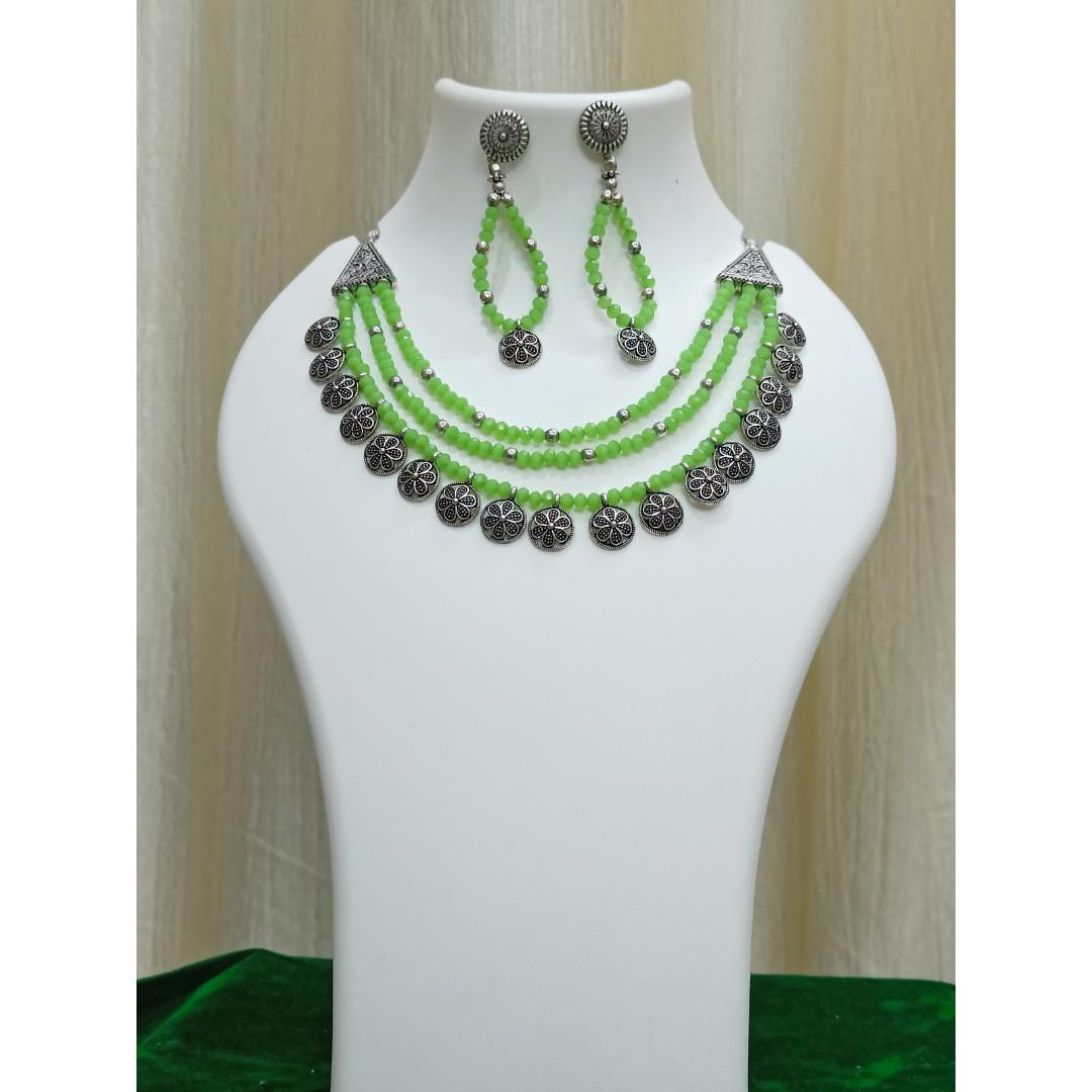 Stellar Shimmer Jewelry Set - Necklace With Earrings
