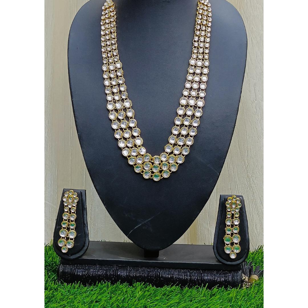 Radiant Western Elegance - Western Diamond Necklace